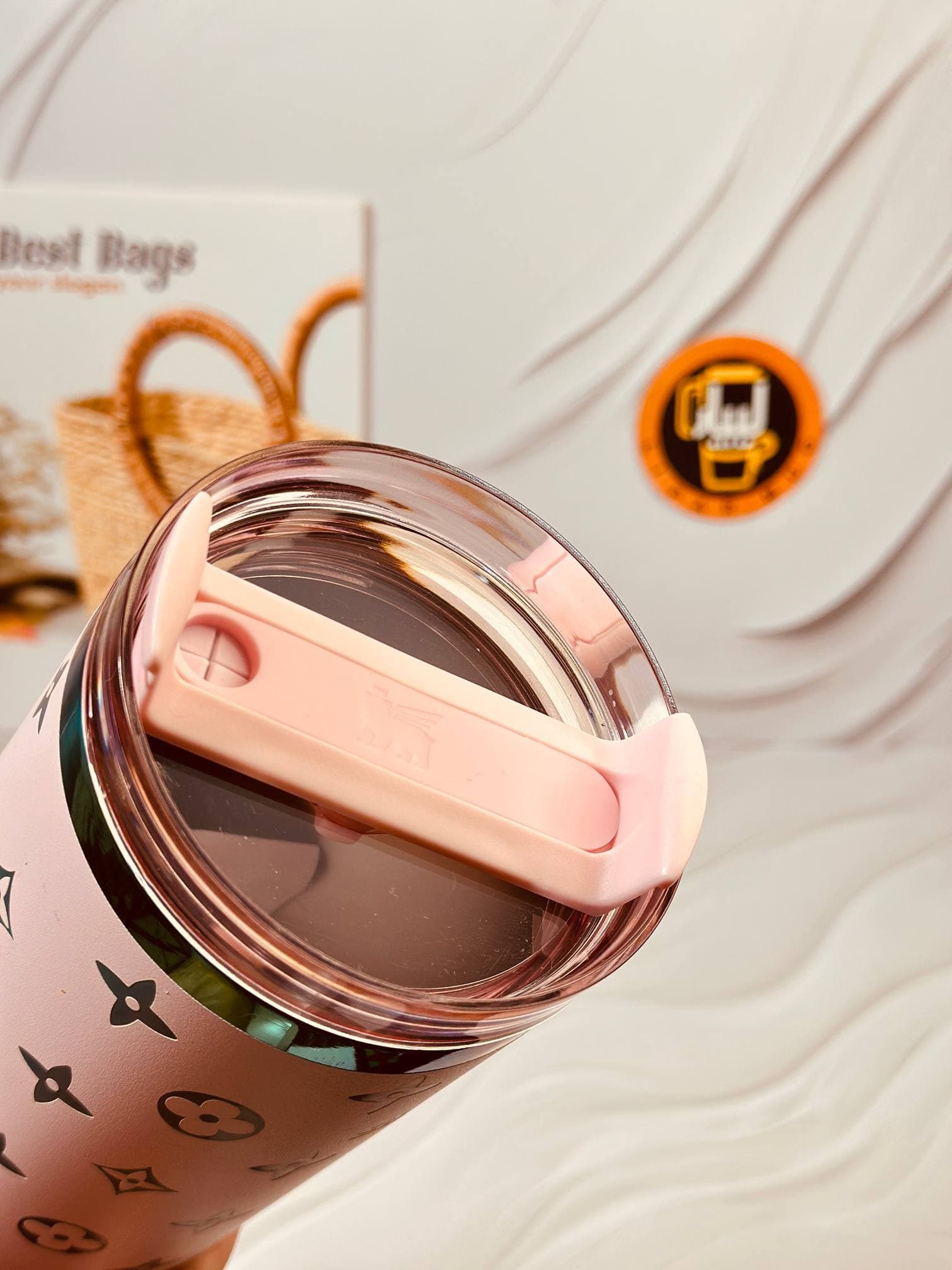 تامبلر استنلی طرح لویی ویتون Louis Vuitton کد 6174 — تصویر ۶
