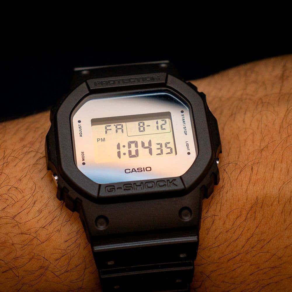 ساعت مچی مردانه کاسیو جی شاک اصل مدل DW-5600BBMA-1DR — تصویر ۶