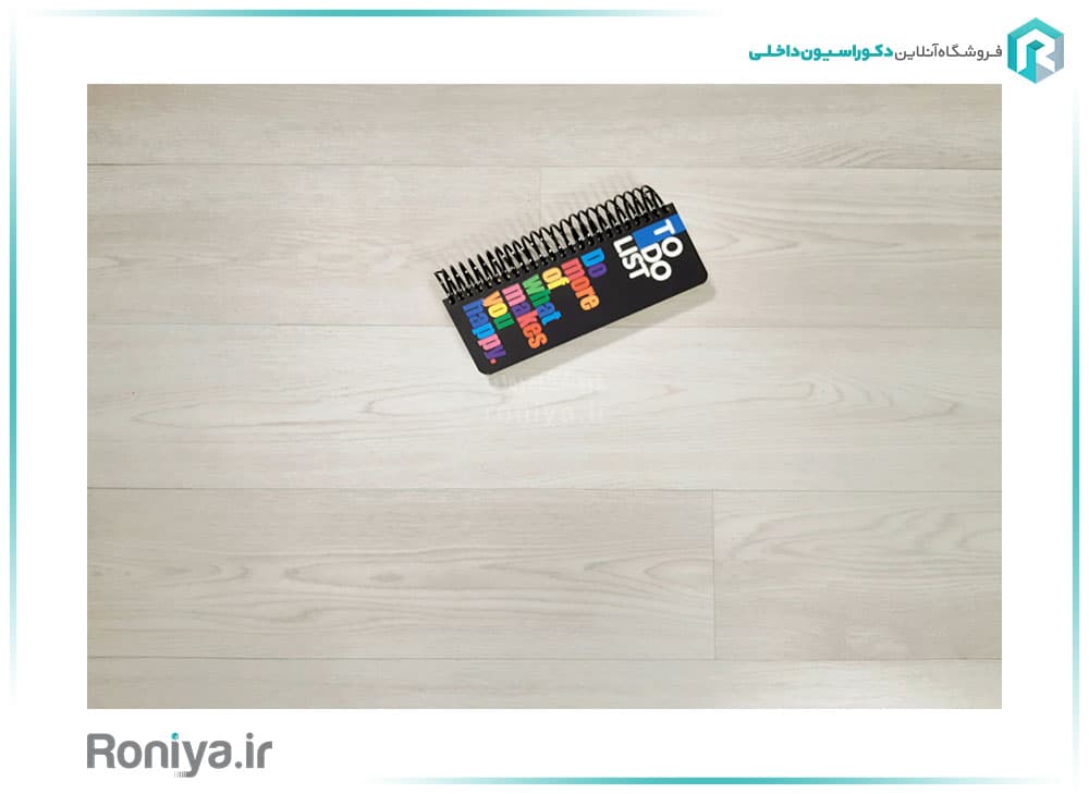 کفپوش پی وی سی طرح چوب کد 103 — تصویر ۳
