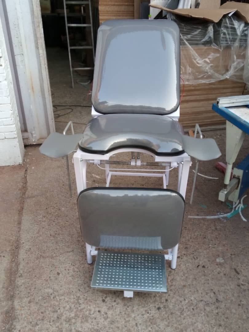 تخت ژنیکولوژی ژینیکو معاینه زنان مدل مدشاپ مکانیکی دستی — تصویر ۵