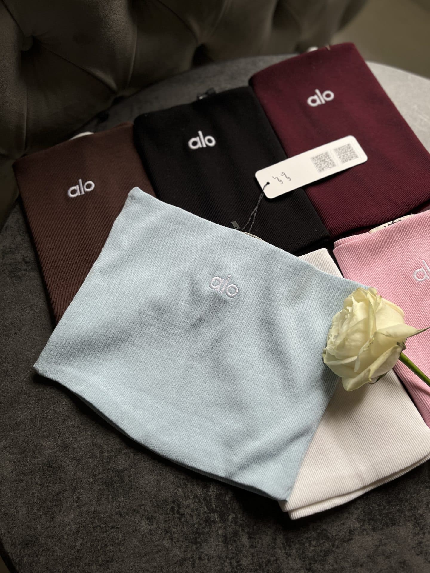 کراپ دکلته alo🦋 — تصویر ۲