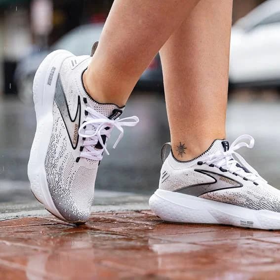 کتونی رانینگ بروکس Brooks Womens Glycerin 21 Running Shoes — تصویر ۵