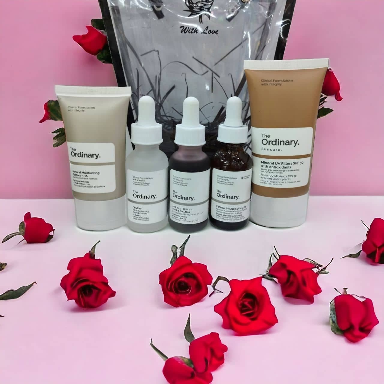 پک کادویی سوپر لاکچری ولنتاین با سرم ها و کرم های اوردینریOrdinary و کیف دستی طلقی — تصویر ۳