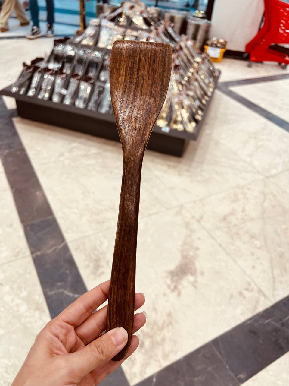 کفگیر برگردان چوبی hp10 — تصویر ۳