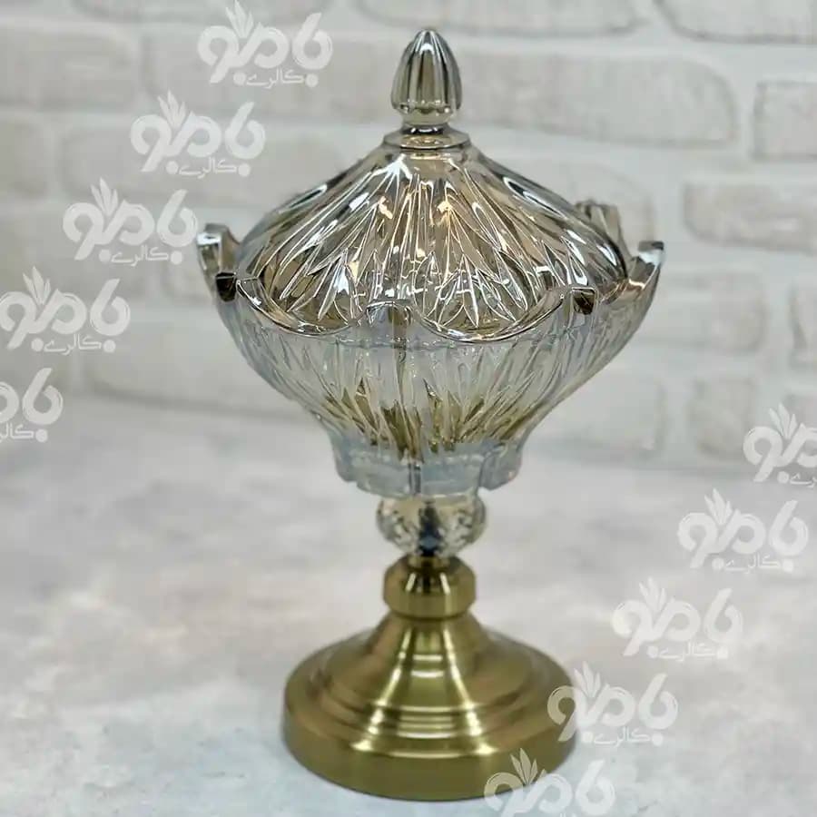 شکلات خوری الیزه شامپاینی