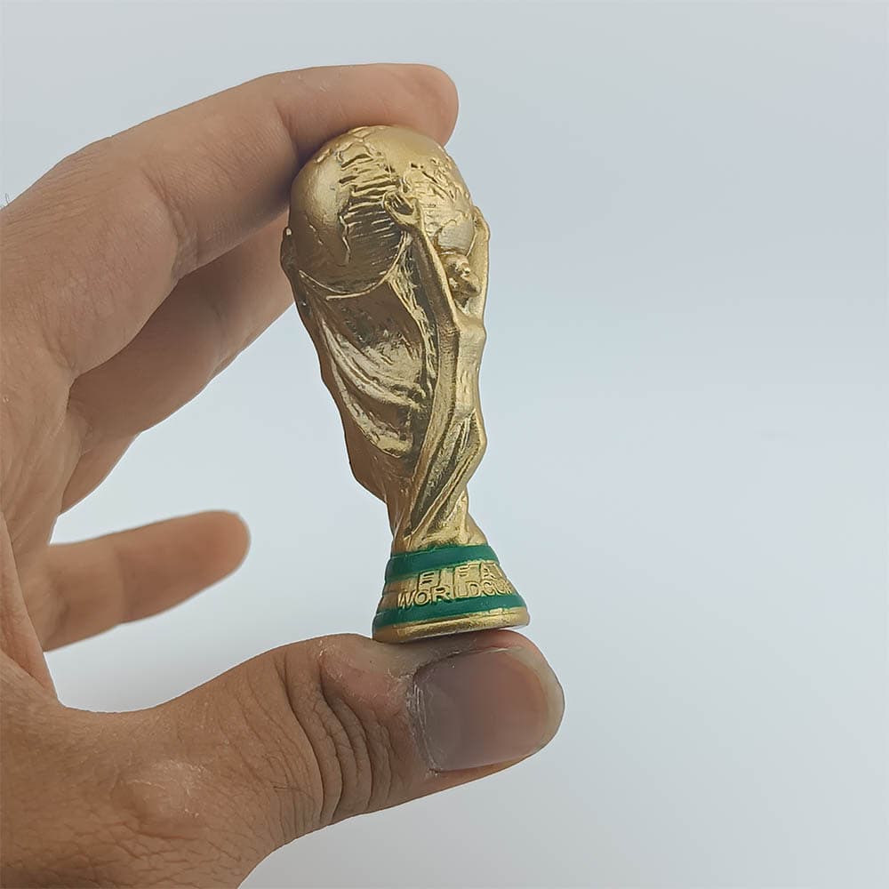 مجسمه فلزی جام جهانی 7 سانتی — تصویر ۲