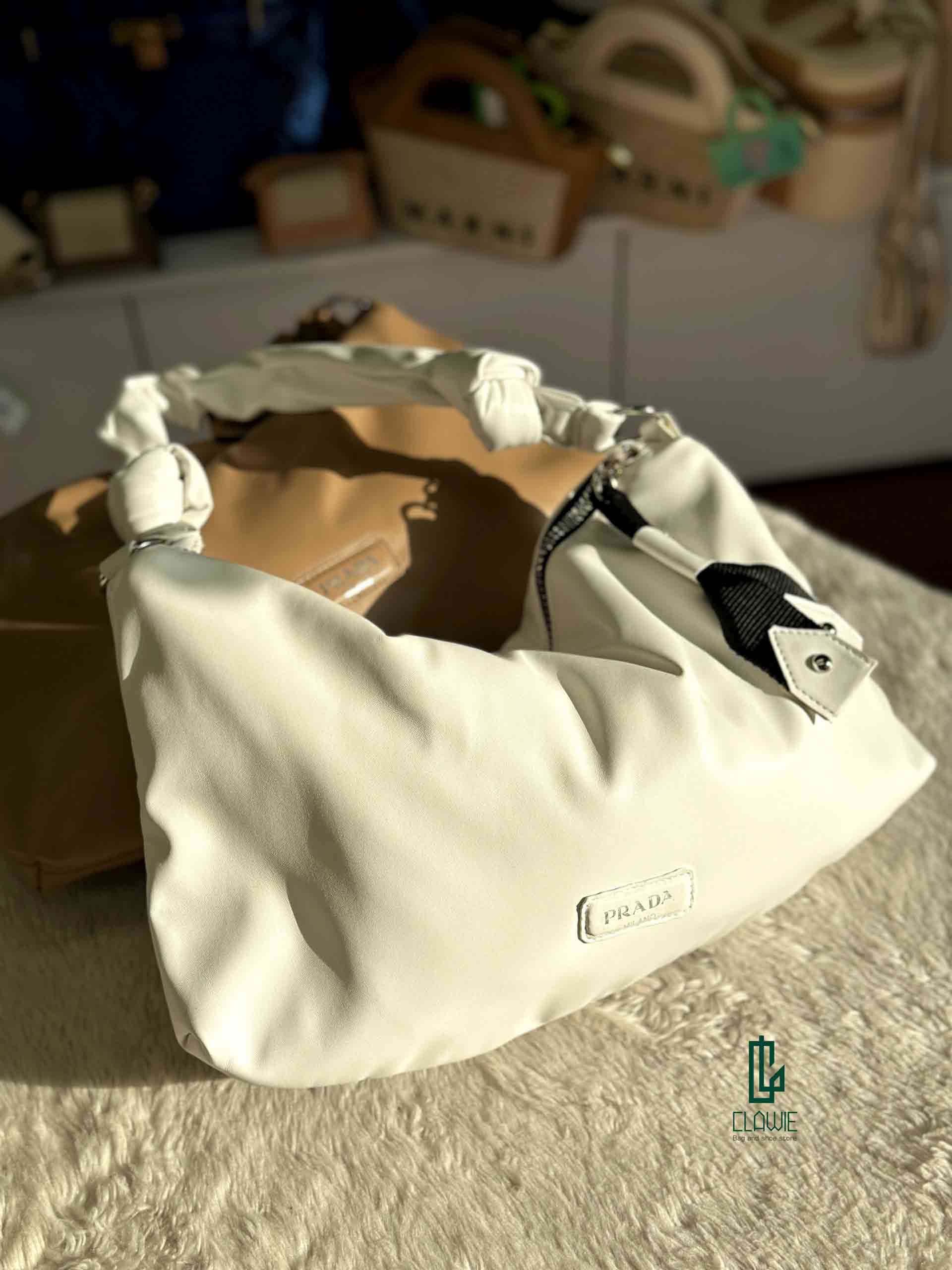 👝 کیف پوفکی : prada_26 — تصویر ۸