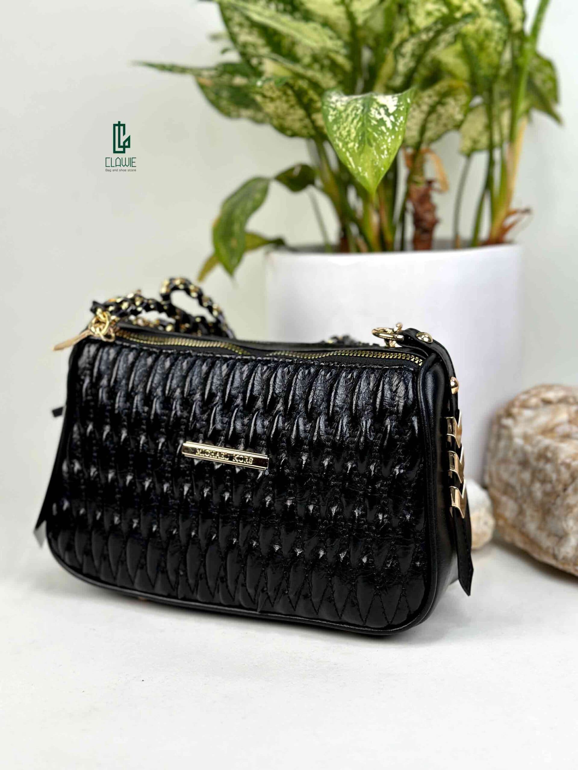 👝 کیف پاسپورتی : Michael kors_14 — تصویر ۳
