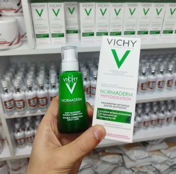 کرم آبرسان ویشی مدل NORMADERM حجم 50 میل — تصویر ۳