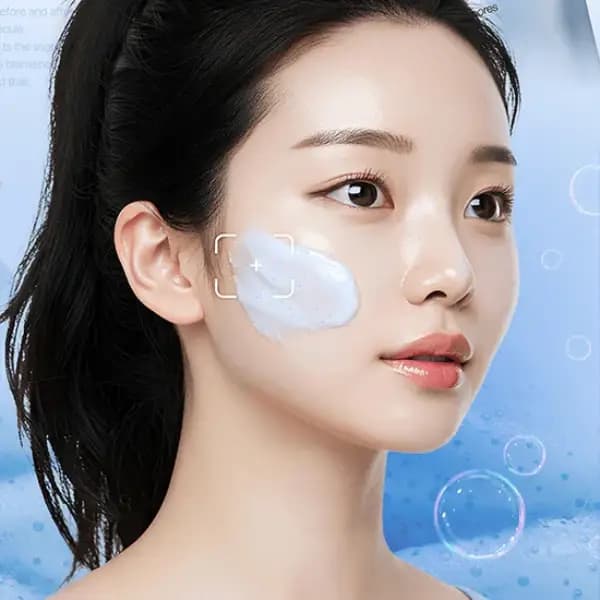 فوم شوینده کپسولی سالیسیلیک اسید مدیکوب Zero Pore SA Clear Capsule Cleansing Foam — تصویر ۵