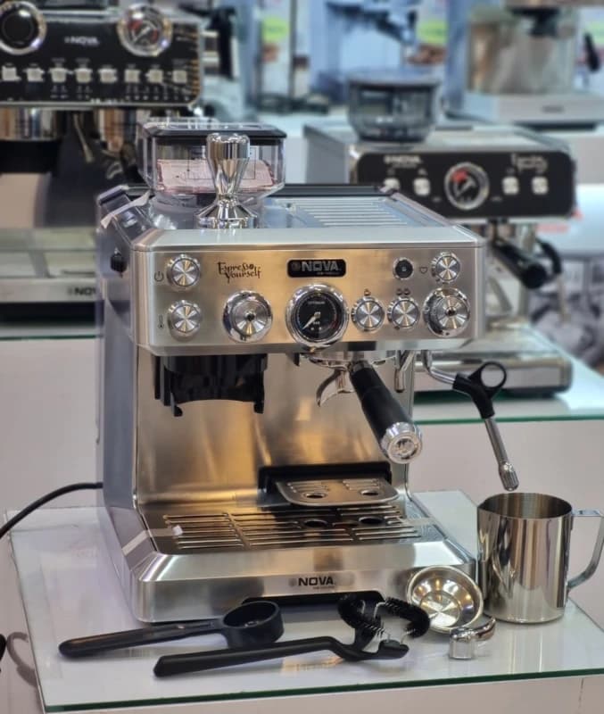 اسپرسوساز نوا مدل Nova NCM-165EXPGR نیمه صنعتی 2500 وات 2.7 لیتر — تصویر ۶