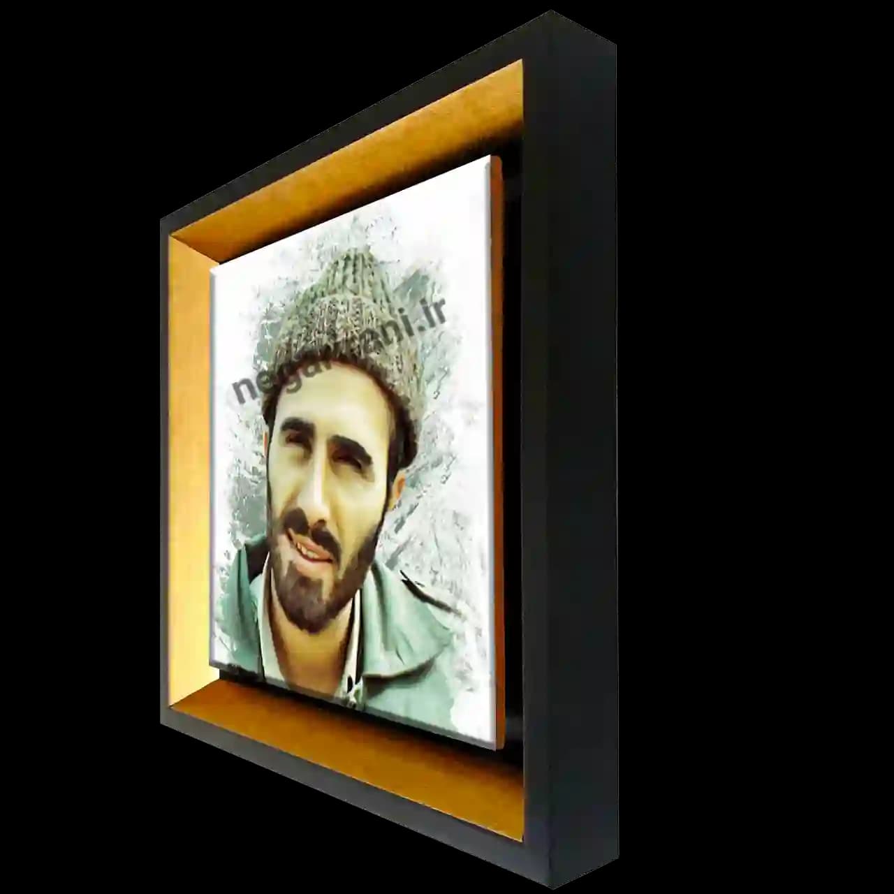 تابلو کاشی شهید حسین فرازی مدل 2Z2 — تصویر ۲