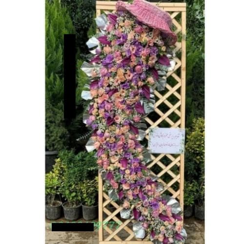 تاج گل از گل فروشی محله حصارک تهران t2852