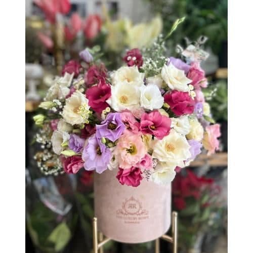 گل فروشی محدوده پاساژ کوه نور تهران t4510 — تصویر ۲