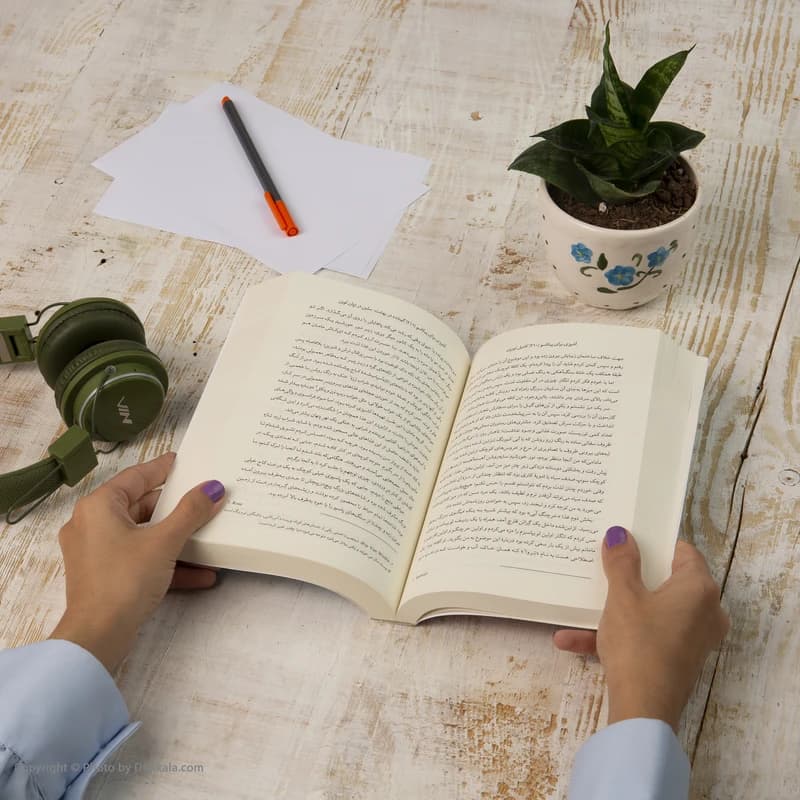 کتاب آشپزی برای پیکاسو اثر کامیل اوبری انتشارات کتاب کوله پشتی کد b156 — تصویر ۳