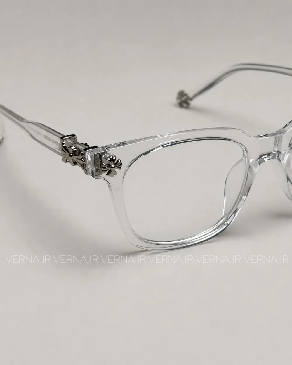 عینک مردانه شیشه ای CHROME HEARTS — تصویر ۲