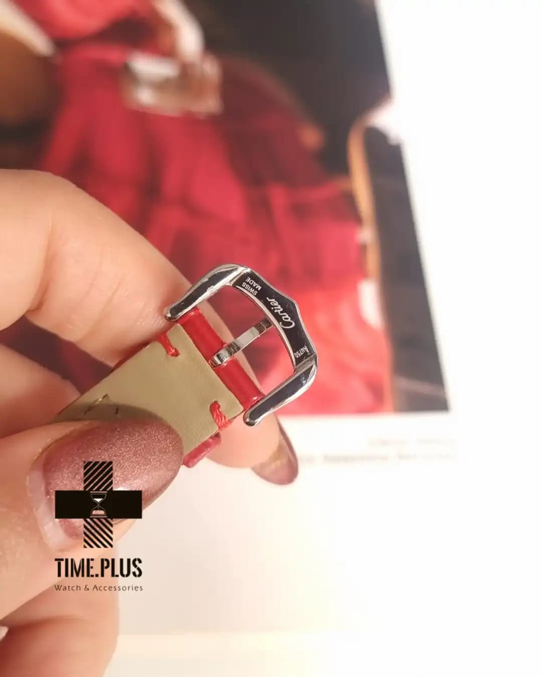 ساعت کارتیر زنانه Santos dumont red strap — تصویر ۸