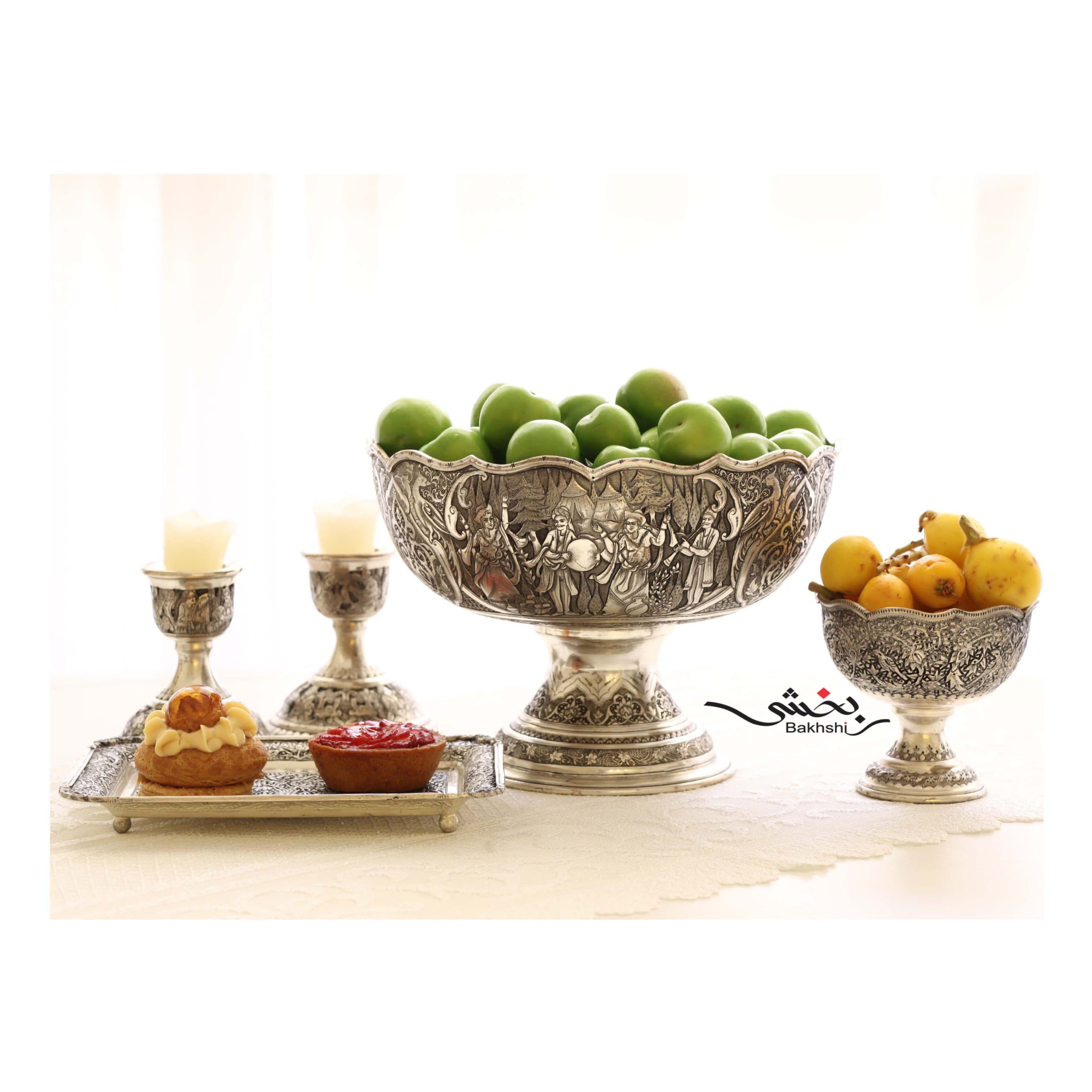 کاسه پایه دار نقره قلم گل و مرغ درجه یک _ عیار 90% _ 172 گرم — تصویر ۲