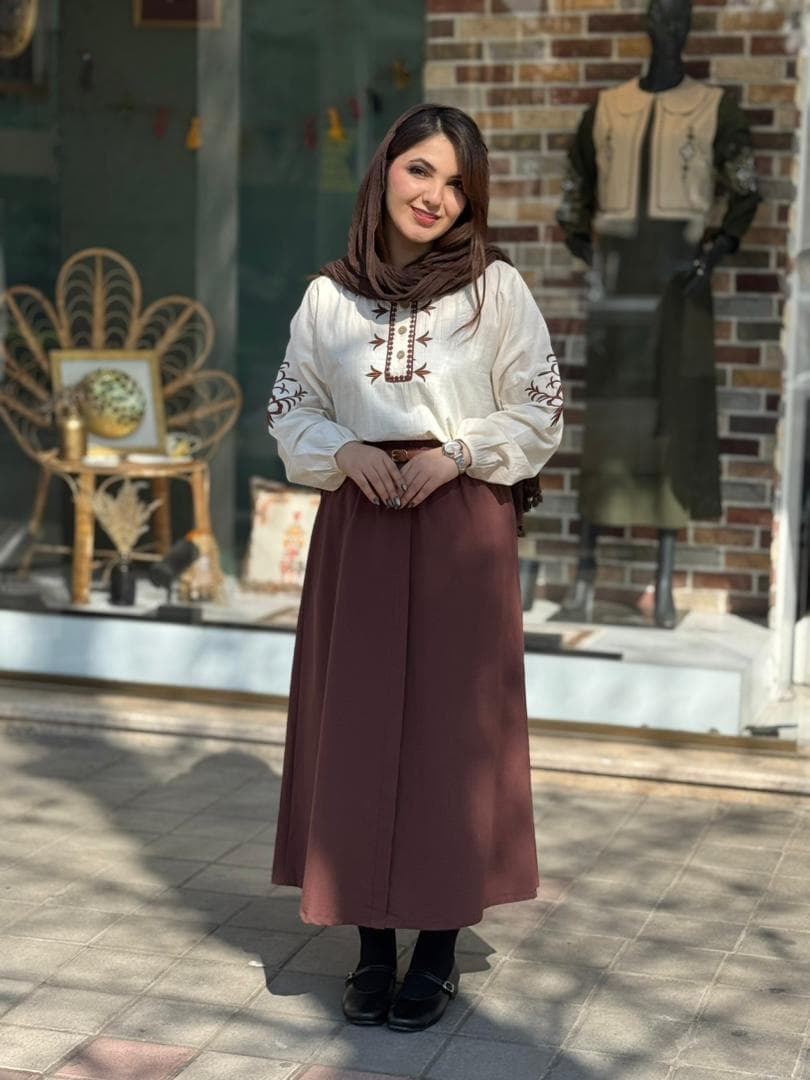 ست شومیز دامن روناک شکلاتی — تصویر ۳