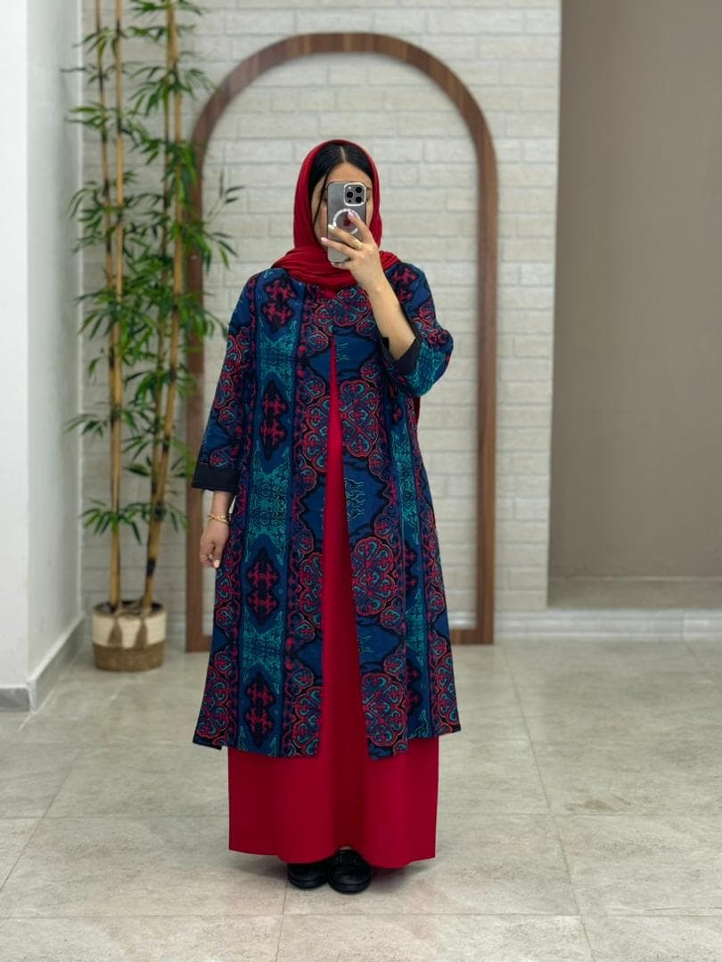 مانتو جیب در پیله سورمه ای قرمز طرح کاشی