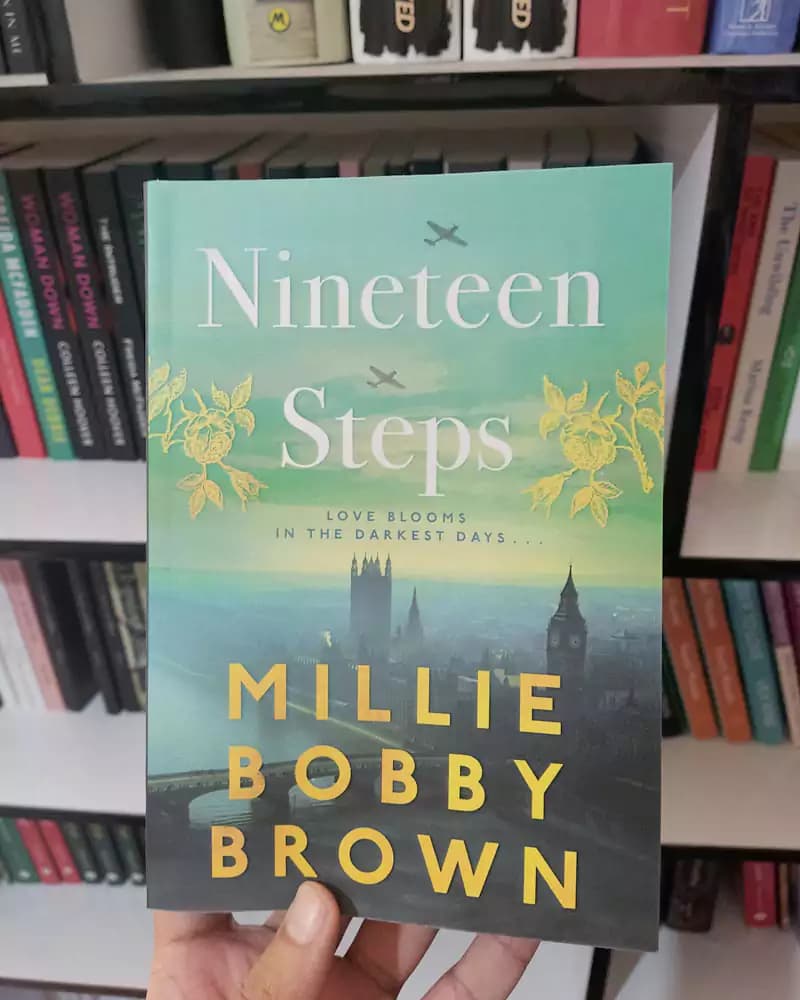 کتاب Nineteen Steps — تصویر ۲