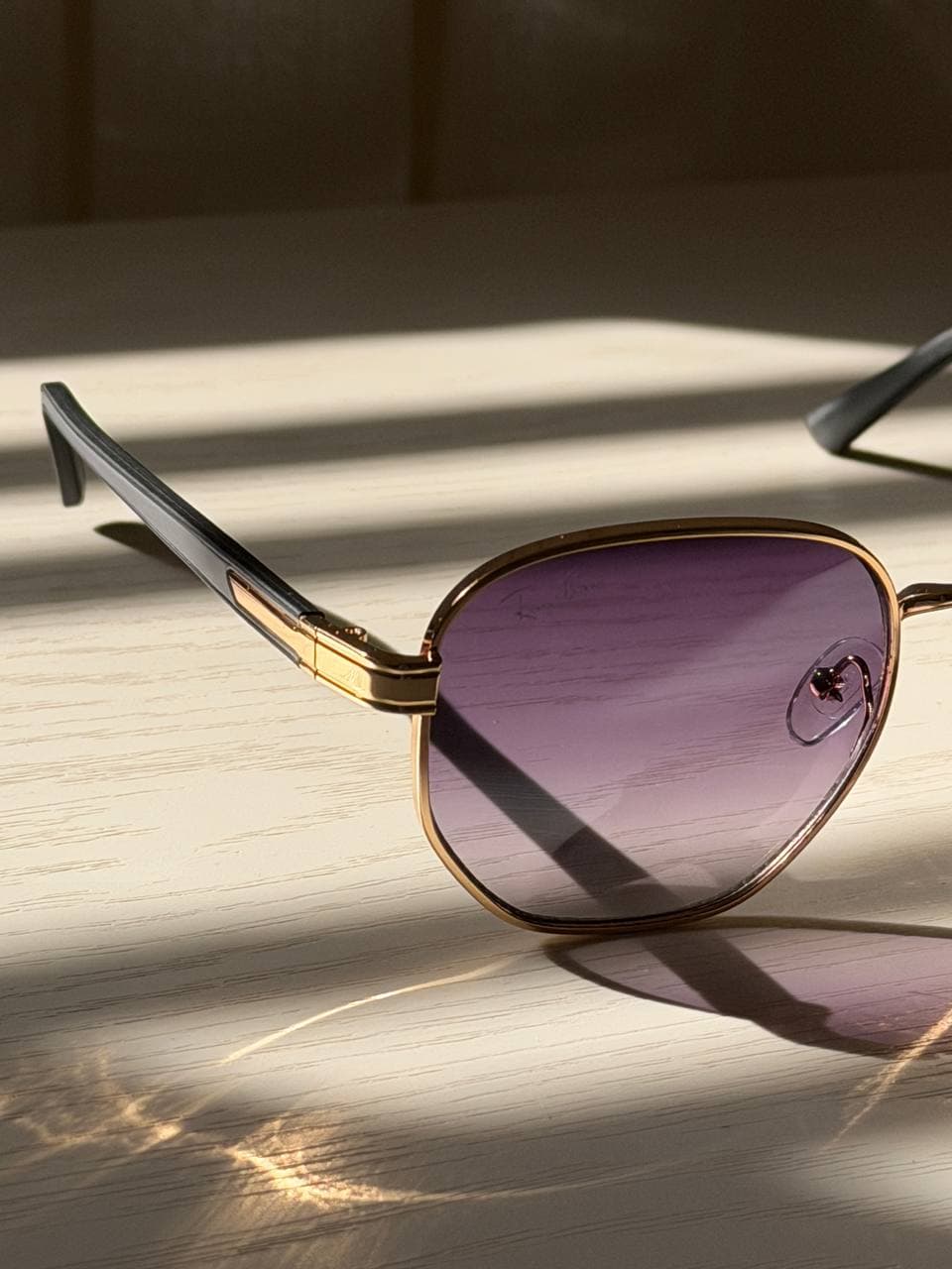 عینک ریبن فرم لس چندضلعی Ray.Ban — تصویر ۳