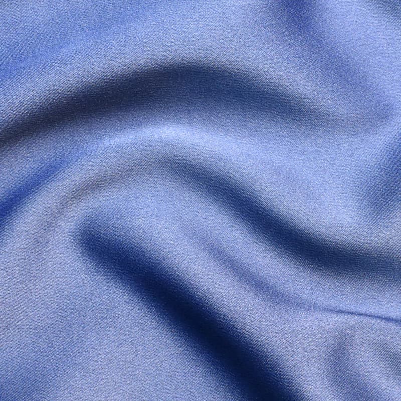 پارچه ساتن مرلین رنگ سورمه ای — تصویر ۳