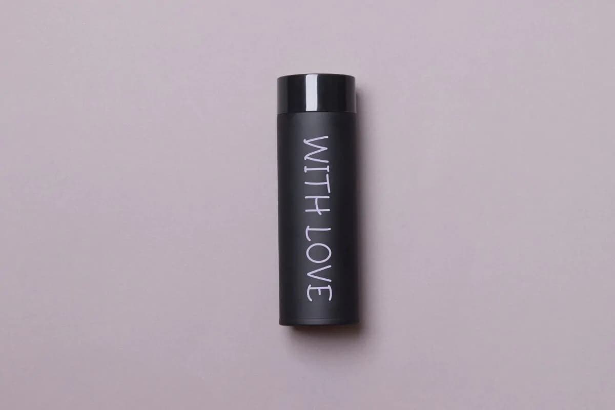 فونت دستنویس و باریک Smail Point Lo — تصویر ۵