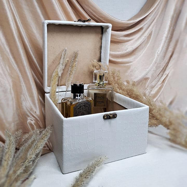 جعبه چوبی هدیه با روکش چرم (بزرگ سفید) — تصویر ۲