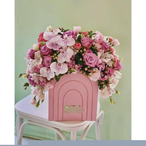 تحویل فوری دسته گل در بانک ملت 2600