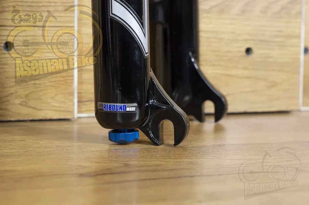 دوشاخ جلو دوچرخه مانیتو RSEVEN سایز 26 Bicycle Fork Manitou R7 RSEVEN Size 26 — تصویر ۶