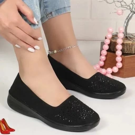 کفش زنانه راحتی مدل تینا برند چکاوک با رویه ماکروفایبر نگیندار و زیره PU سبک — تصویر ۲