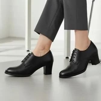 کفش چرم زنانه طبی بندی مدل پارمیس مشکی پاشنه 5 سانت — تصویر ۶