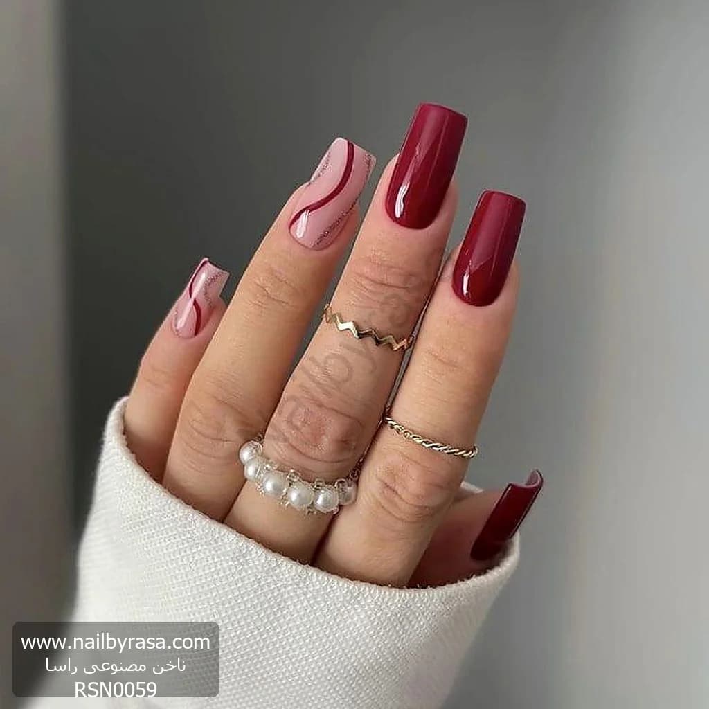 ناخن مصنوعی طرح خطی و موج‌دار زرشکی و نود براق مربعی بلند راسا – RSN0059