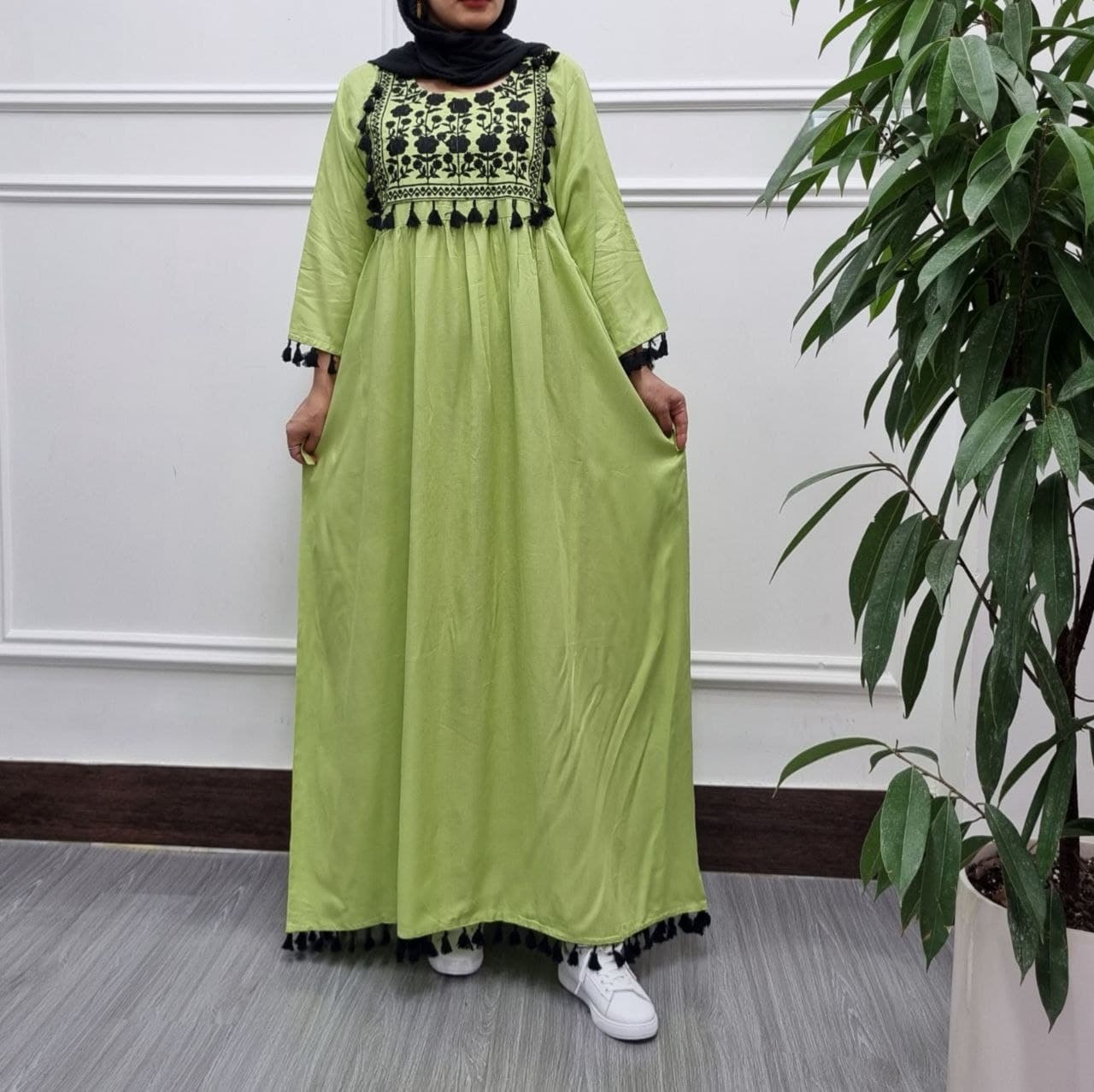 ساحلی نخی منگوله دار گلدوزی وارداتی/کد6964 — تصویر ۷