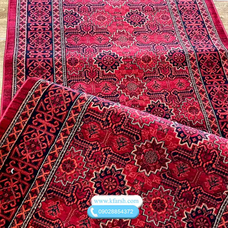فرش کناره قرمز طرح ترکمن
