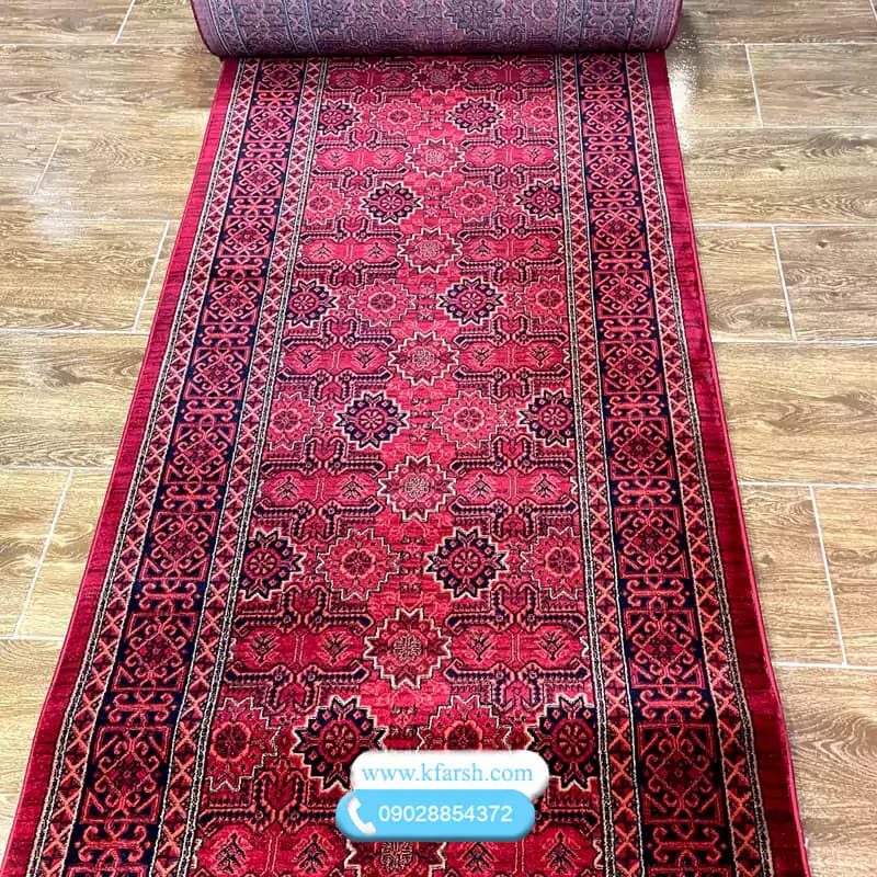 فرش کناره قرمز طرح ترکمن — تصویر ۲