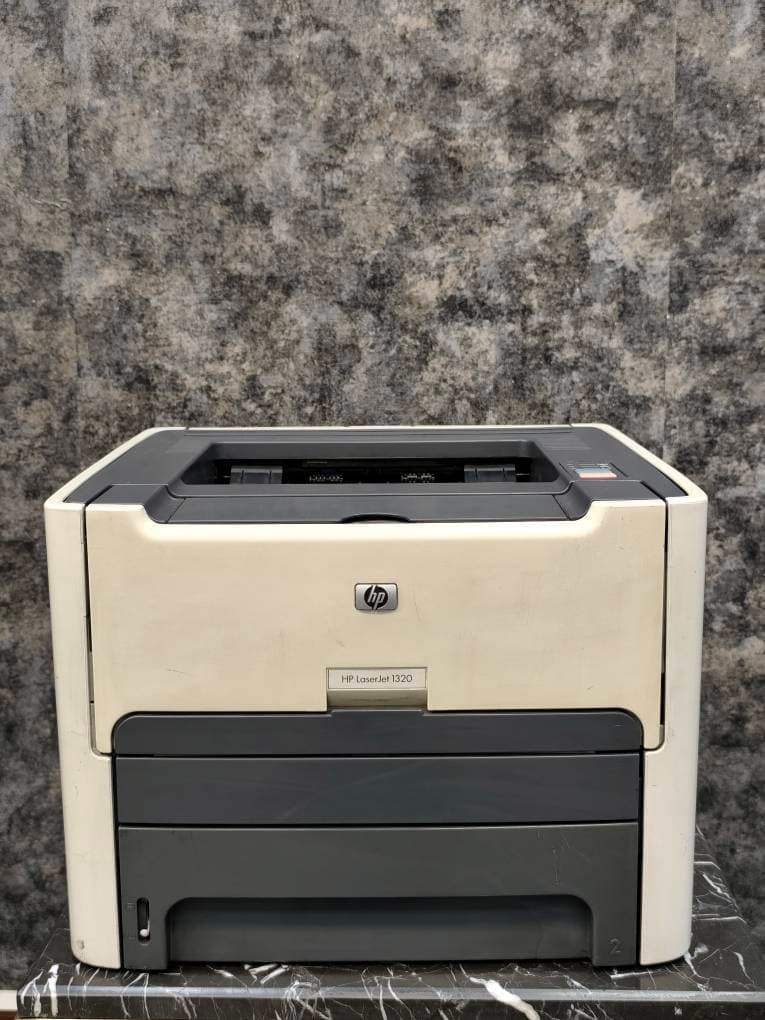 پرینتر لیزری تک‌کاره HP LaserJet 1320 | چاپگر سیاه و سفید A4 با فناوری چاپ لیزری