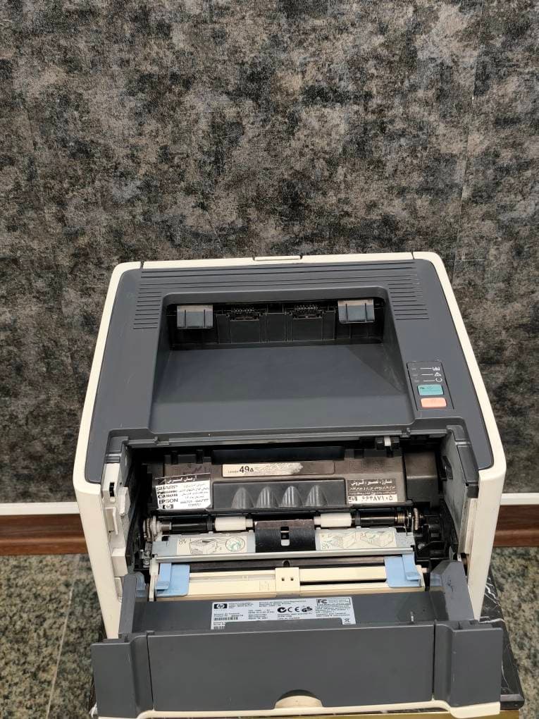 پرینتر لیزری تک‌کاره HP LaserJet 1320 | چاپگر سیاه و سفید A4 با فناوری چاپ لیزری — تصویر ۲