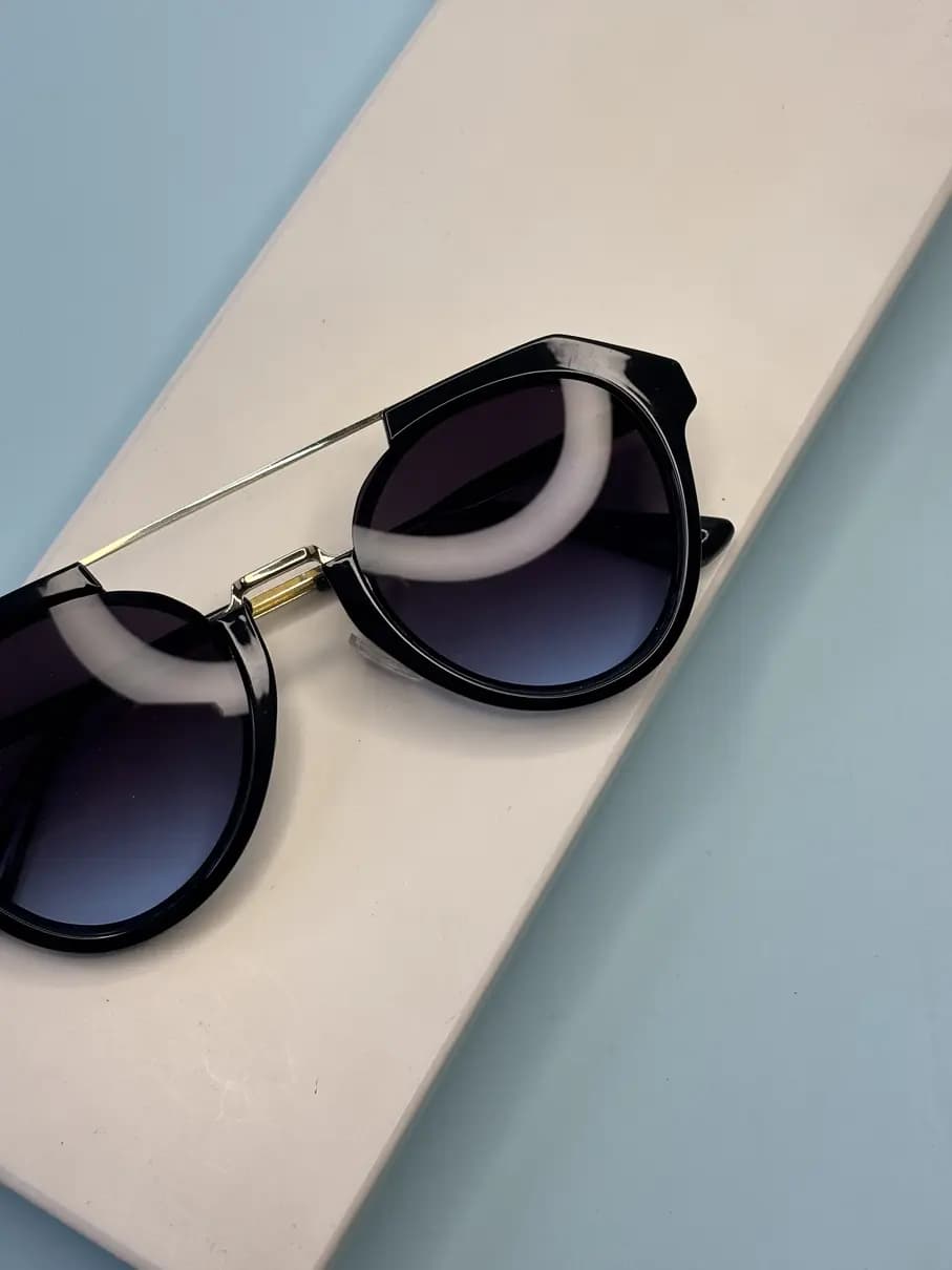 عینک آفتابی اورجینال Rayban سرمه ای UV 400