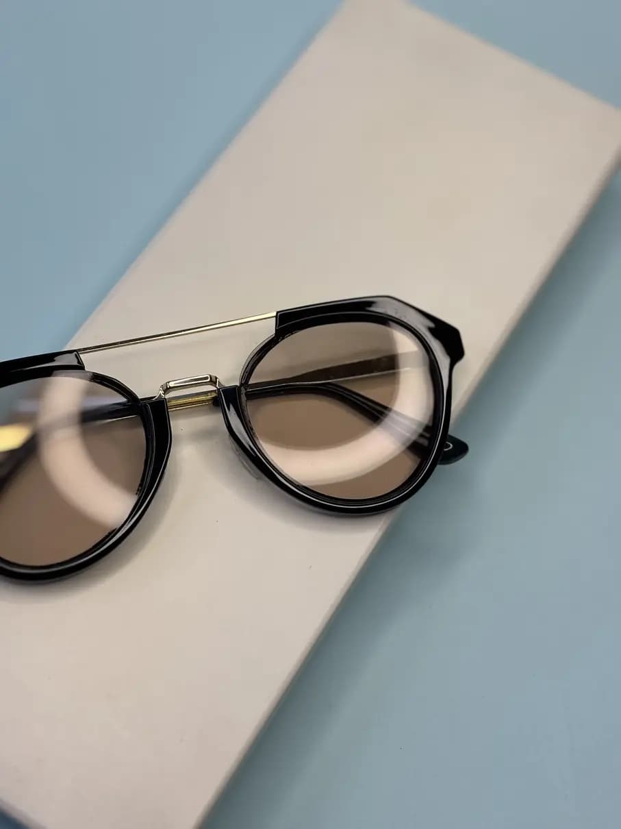 عینک آفتابی اورجینال Rayban قهوه ای روشن UV 400