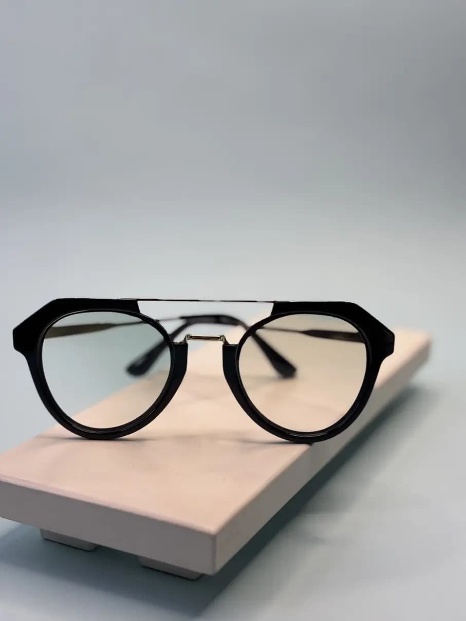 عینک آفتابی اورجینال Rayban سبز یخی UV 400 — تصویر ۲