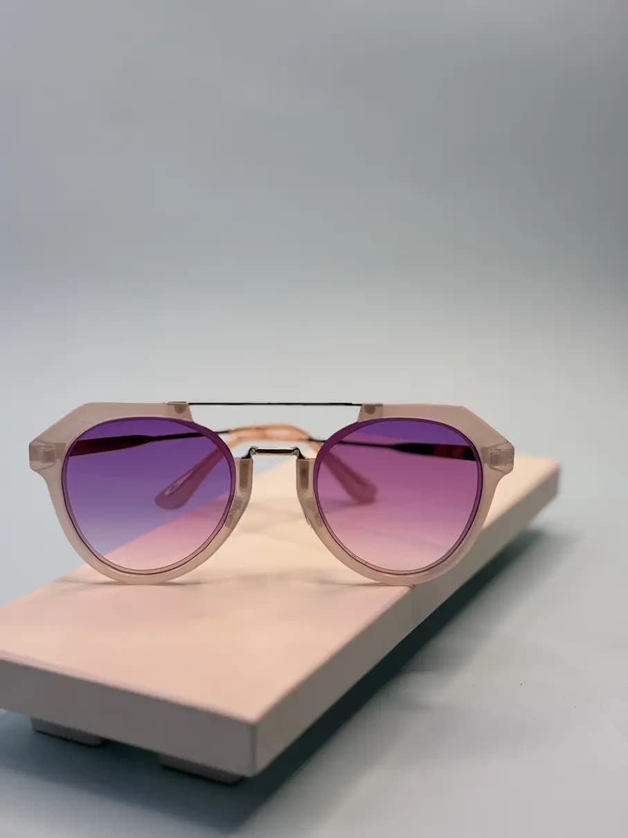 عینک آفتابی اورجینال Rayban یاسی UV 400 — تصویر ۲