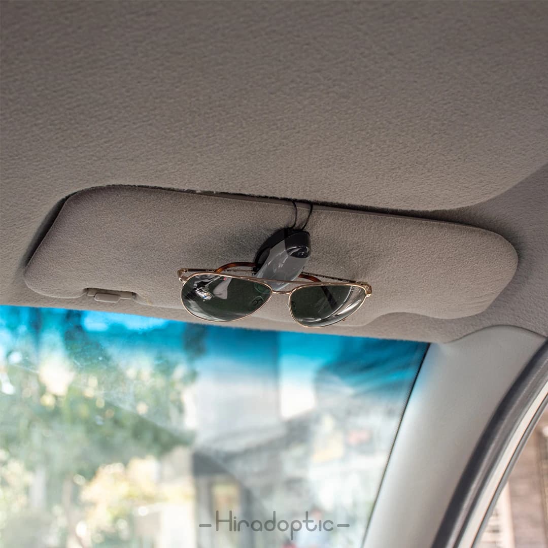 گیره نگهدارنده عینک در ماشین<br><span>Glasses Car Holder</span> — تصویر ۲