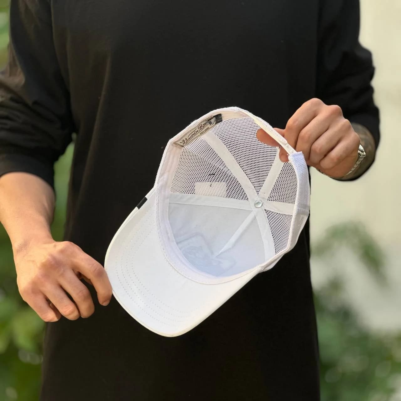 کلاه گورین panther سفید — تصویر ۳