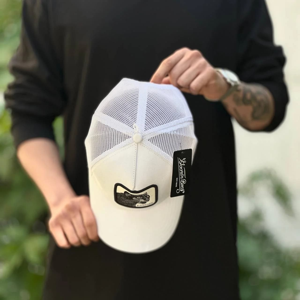 کلاه گورین panther سفید — تصویر ۴
