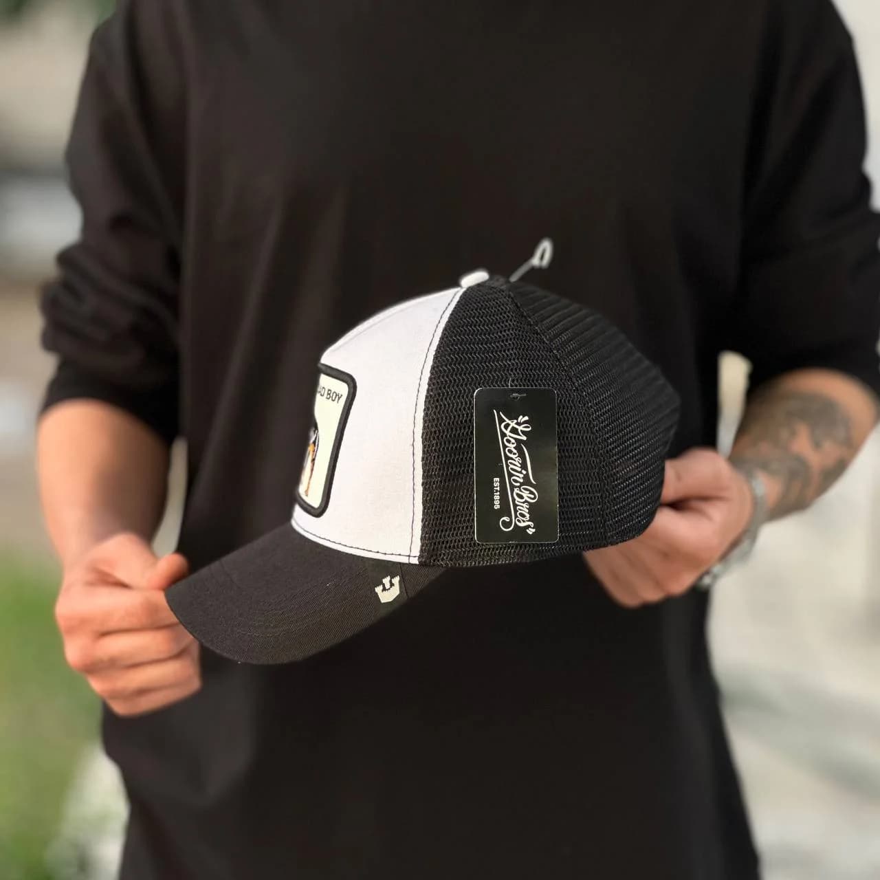 کلاه گورین badboy سفید مشکی — تصویر ۳