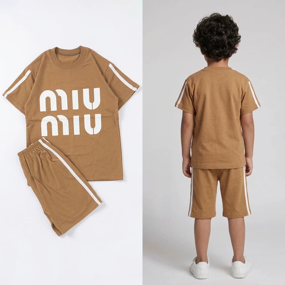 ست تیشرت و شلوارک بچگانه کرم (سایز 40 تا 55) طرح MIU — تصویر ۲
