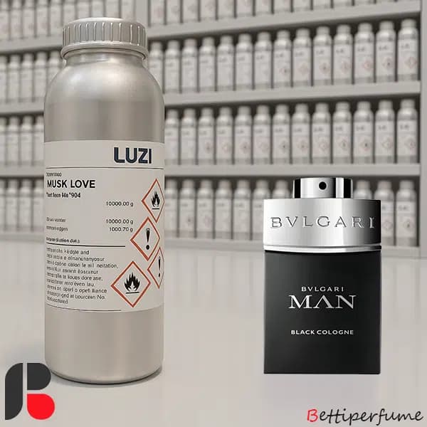 اسانس مردانه من این بلک بولگاری Bvlgari Man In Black