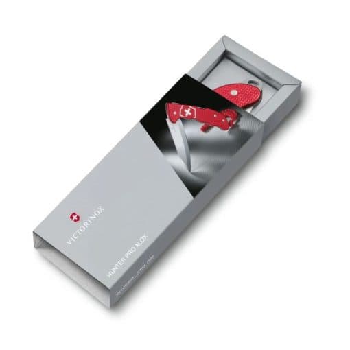 چاقوی ویکتورینوکس هانتر پرو قرمز مدل victorinox 0.9415.D20 — تصویر ۴